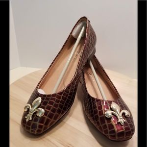 Diana E Kelly Designer Shoes. Never worn.size 9